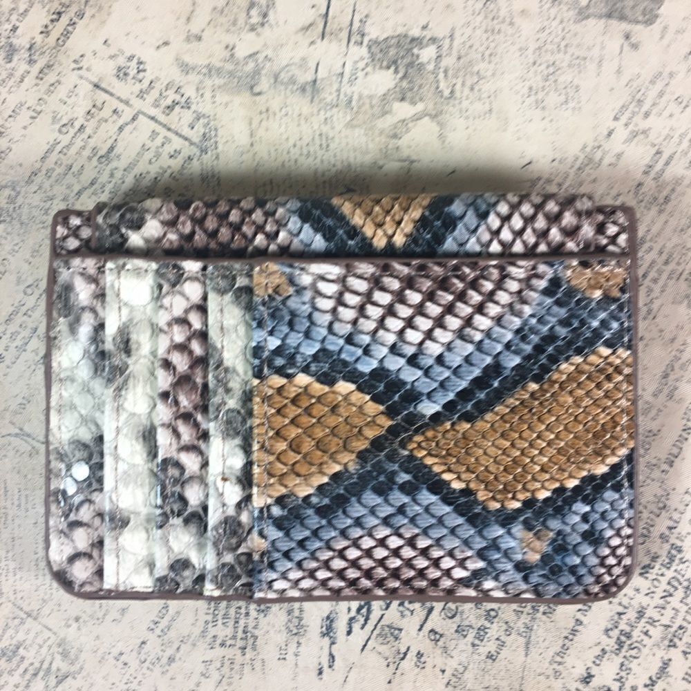 Vegan Leather Animal Print Card Holder Coin Purse Wallet Compact Organizer - Picture 2 of 4